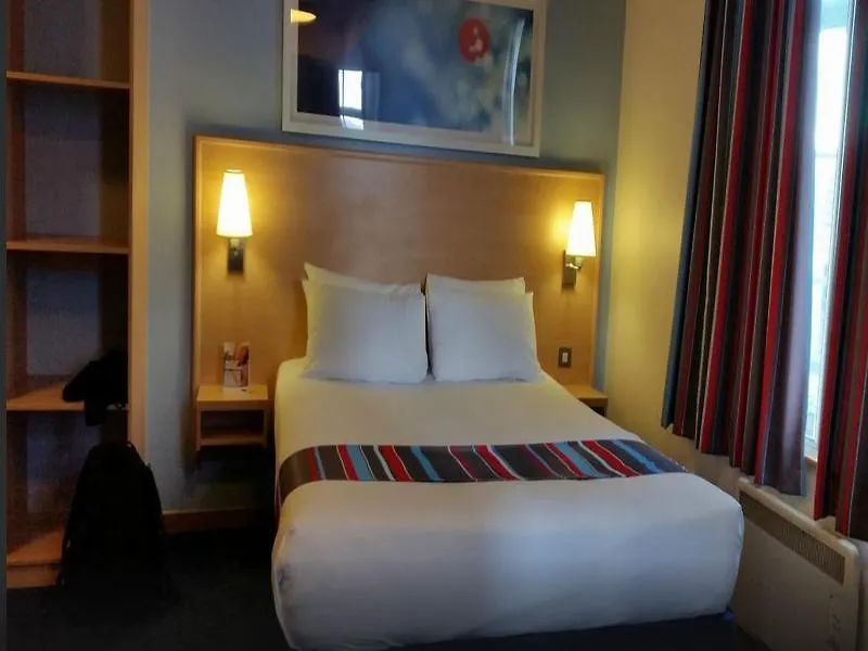 Travelodge London Central City Road 3*,  United Kingdom