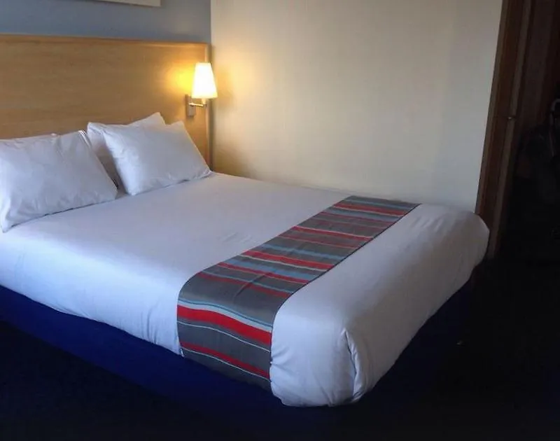 Travelodge London Central City Road
